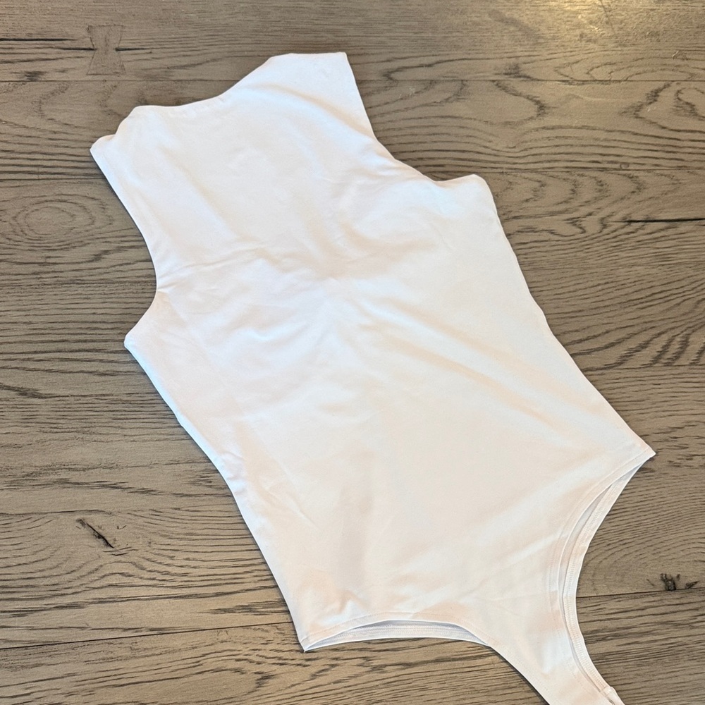 PINKMSTYLE White Bodysuit with Bow. Small (20/22) NWT - Picture 5 of 5